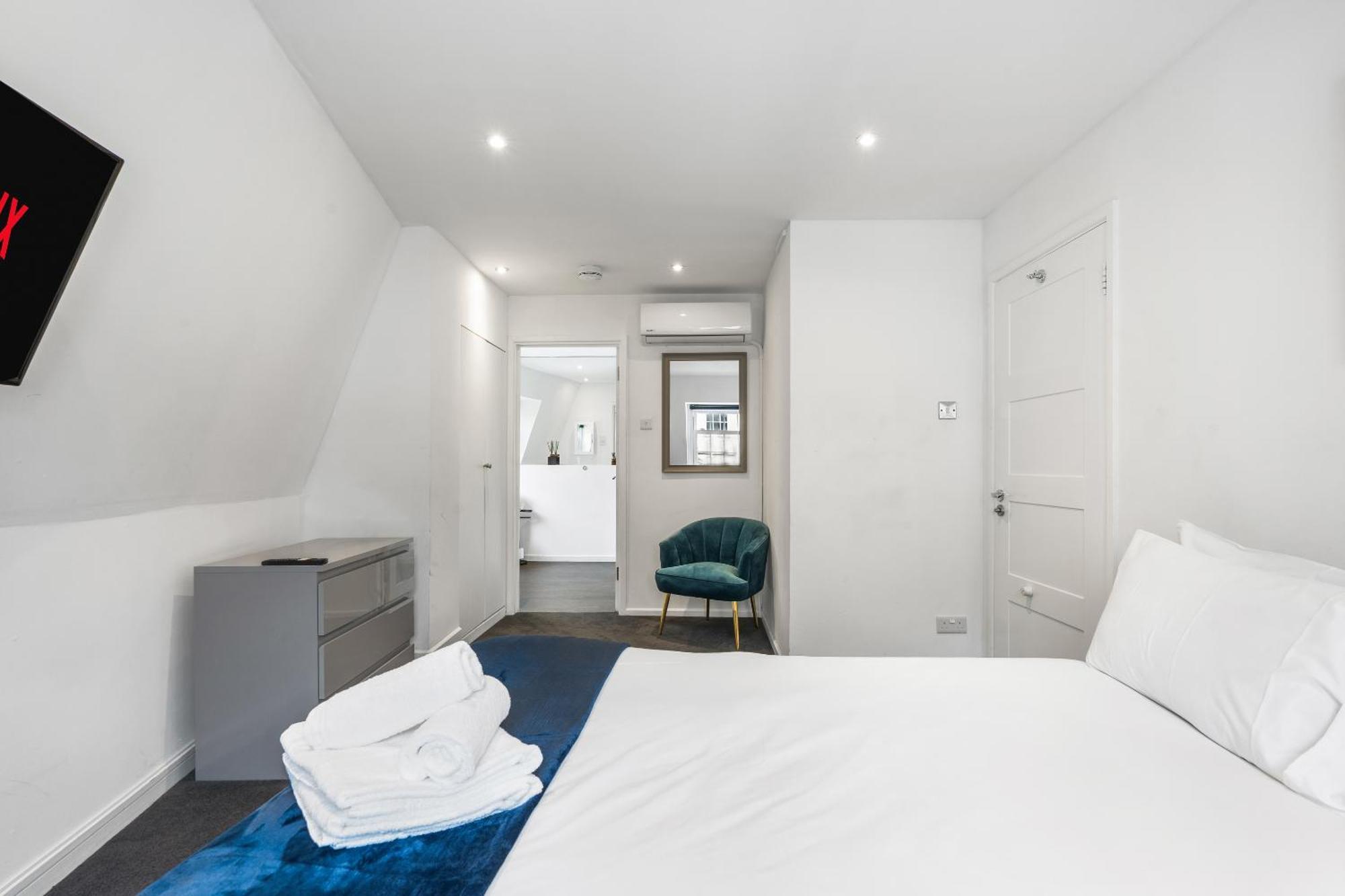 Queens Place - 1 Bedroom Apartment Brighton Room photo